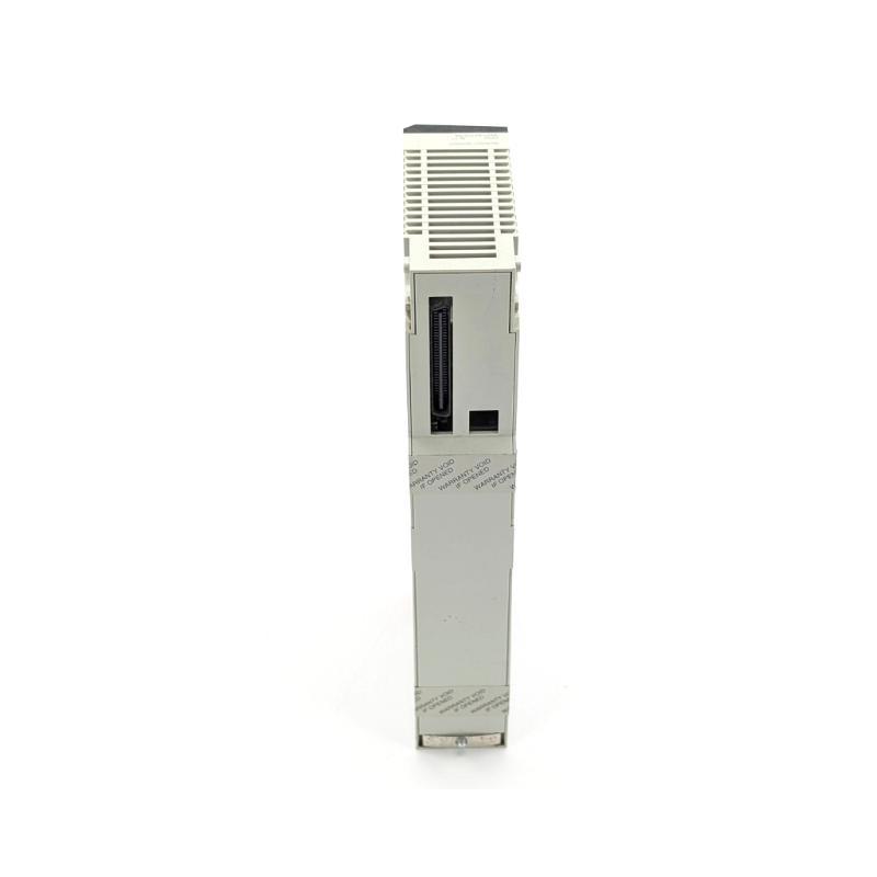 Schneider 140AMM09000C Analog Input/Output Module New In Stock