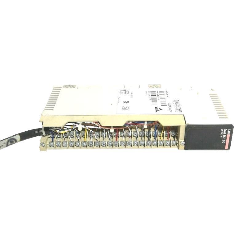 Schneider 140DAI35300C Discrete Input Module 100% New