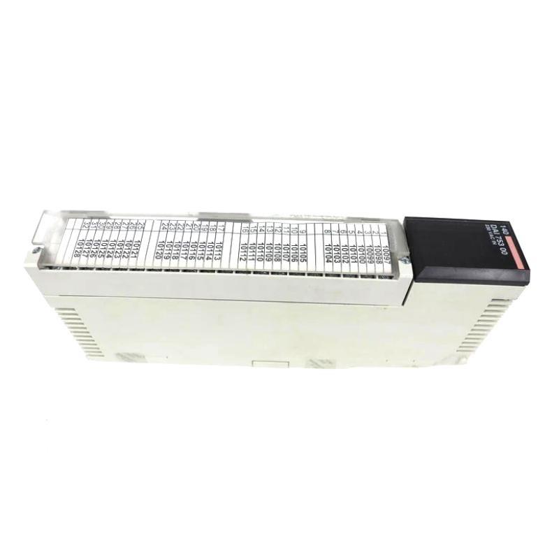 Schneider 140DAI75300C Discrete Inpu