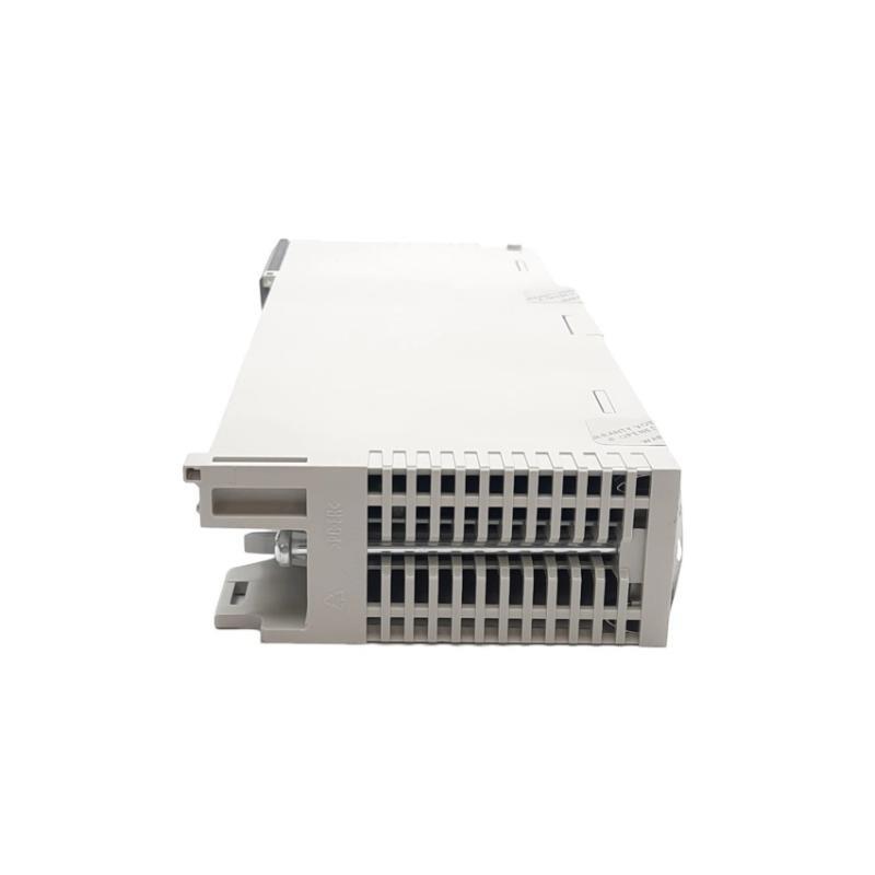 Schneider 140DDI36400C Discrete Input Module New In Stock