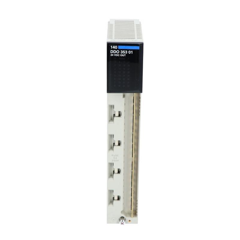 Schneider 140DDO35301C Discrete Output Module 30-Day Returns！