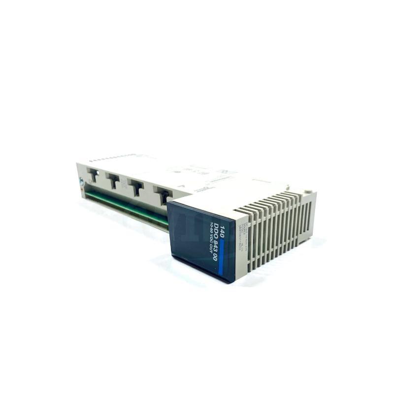 Schneider 140DDO84300 Discrete Output Module 30-Day Returns！