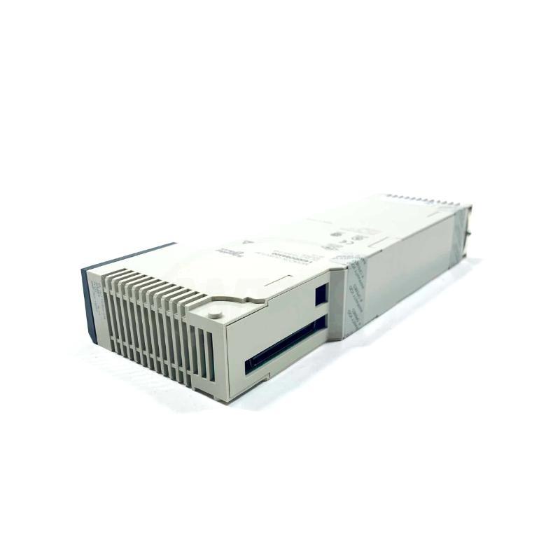 Schneider 140DDO84300 Discrete Output Module 30-Day Returns！
