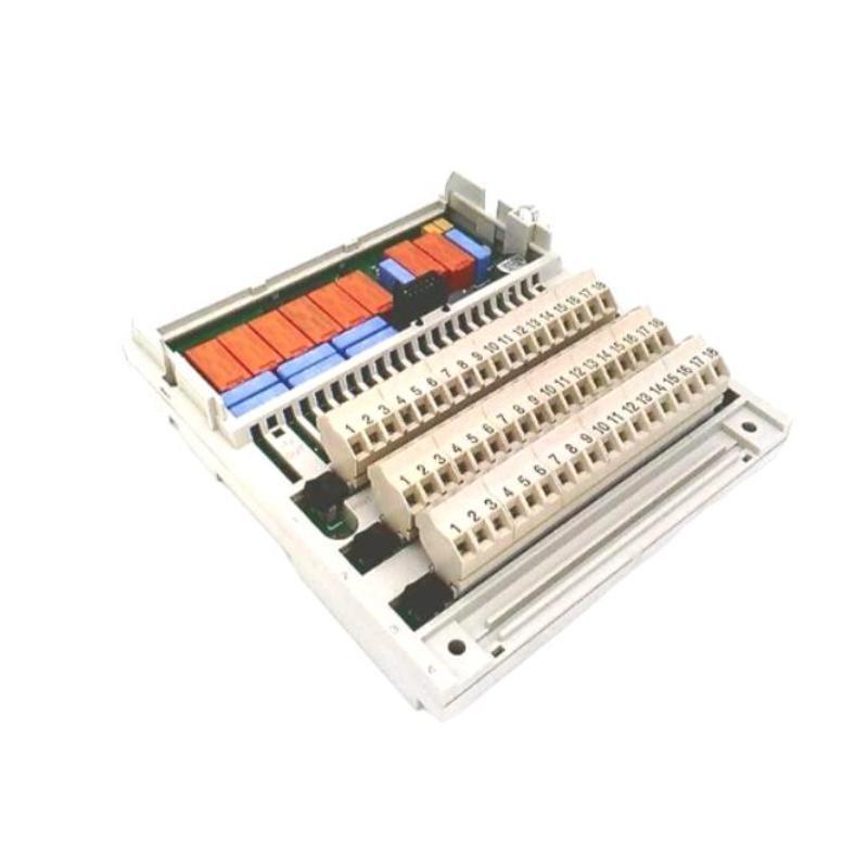 Schneider 170ADM39030C DC Logic Rela