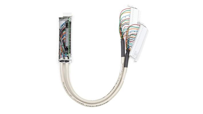 Allen Bradley 1492-CM1746-M12