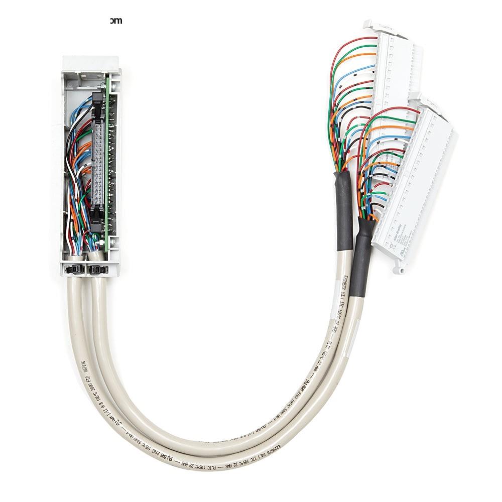 Allen Bradley 1492-CM1746-M01