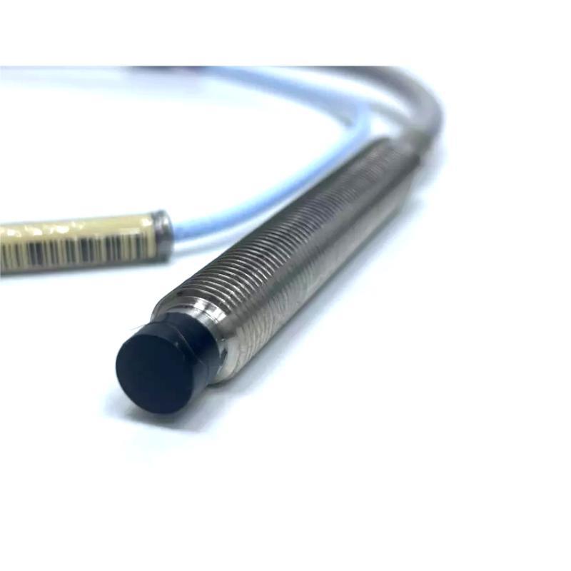 Bently Nevada 330704-00-080-10-01-CN 3300 XL 11 mm Proximity Probe Fast Shipping!
