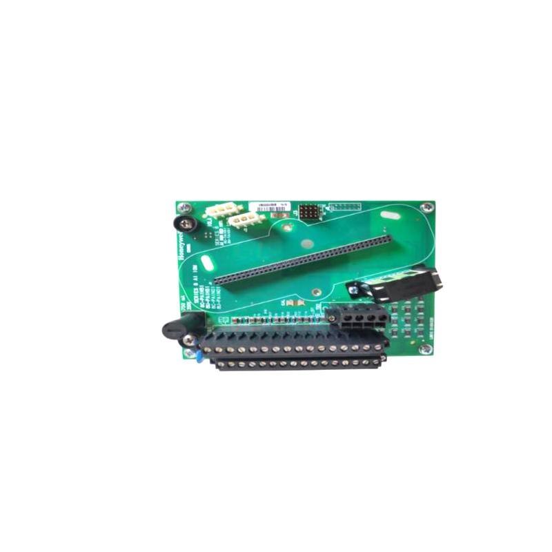 Honeywell 8C-TAOXB1 51307137-175 Series-8 Controller Analog Output IOTA Module New In Stock