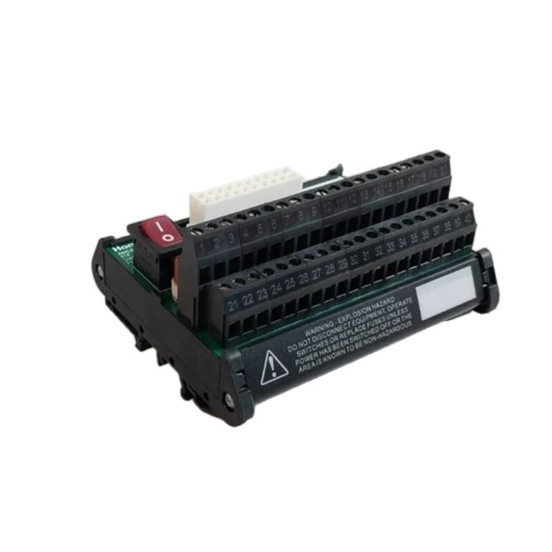 Honeywell 900RTA-L001 HC900 Controller Analog Inputs Original