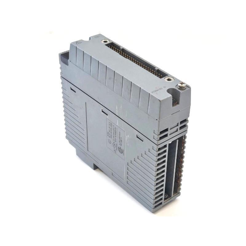 Yokogawa ADV561-P10 Digital Output Module 30-Day Returns！