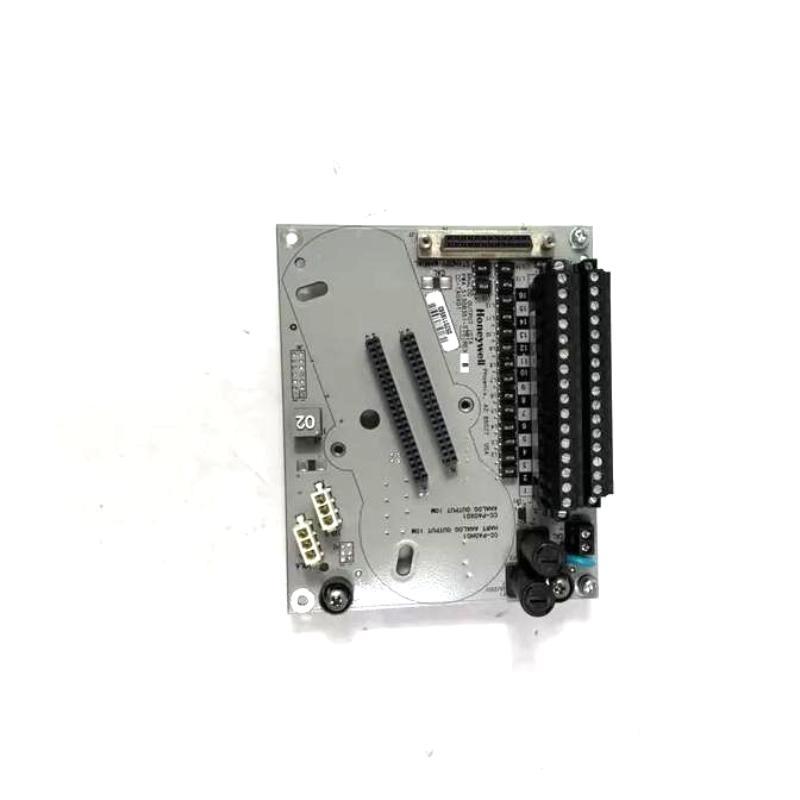 Honeywell CC-TAOX01 51308351-175 Analog Output Module 30-Day Returns！