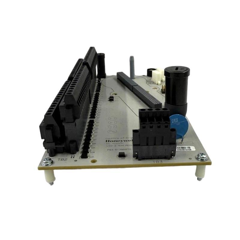 Honeywell CC-TUI031 Universal I/O Module New In Stock