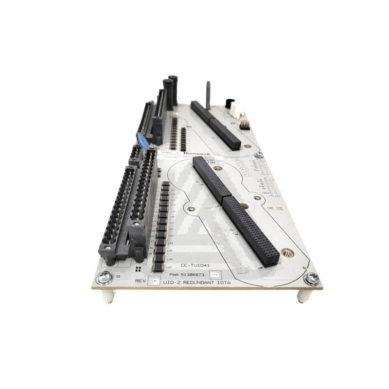 Honeywell CC-TUIO01 51306854-175 Series-C Universal Input Output IOTA New In Stock