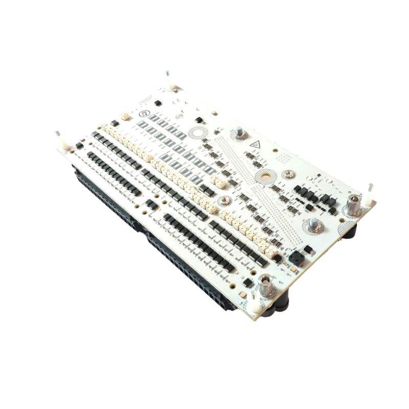 Honeywell CC-TUIO31 51306875-176 Series-C Universal Input Output IOTA 100% New