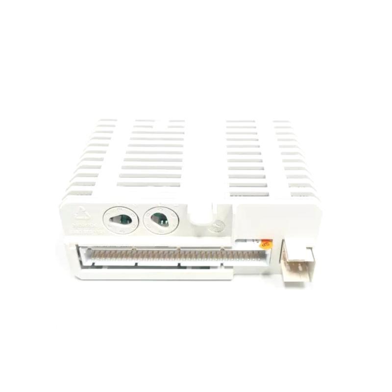 ABB DO840 3BSE020838R1 S800 I/O Systems Digital Output Module 30-Day Returns！