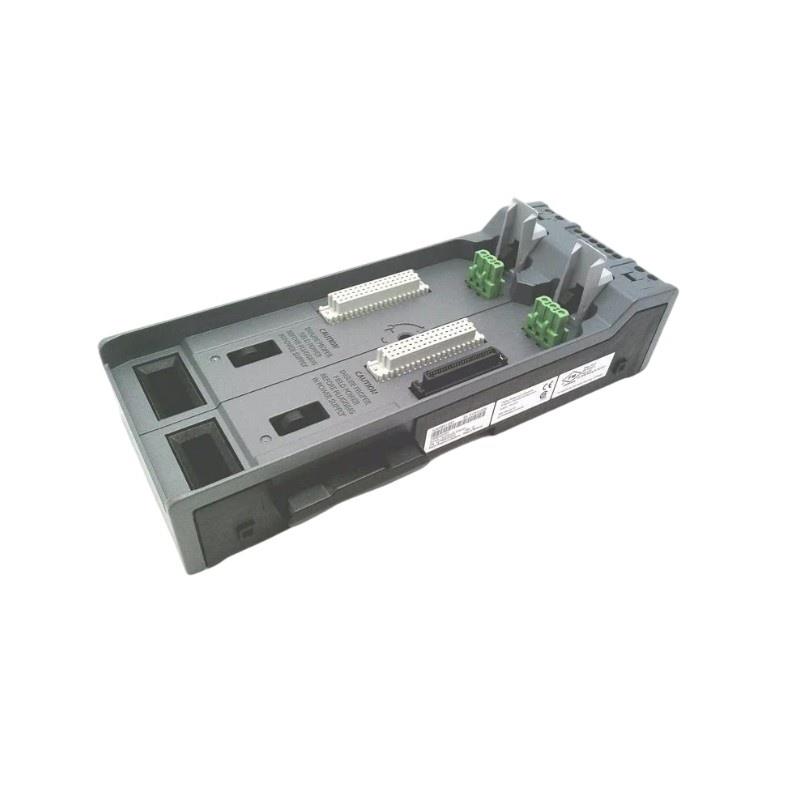 Emerson SE3051C0 2-Wide Power/Controller Carrier Original