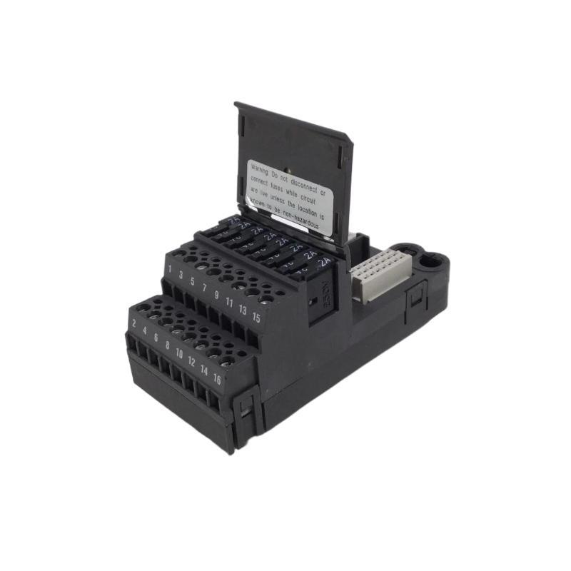 Emerson SE4002S1T2B5 DO Card with 40-Pin High-Capacity I/O Terminal Block 100% New