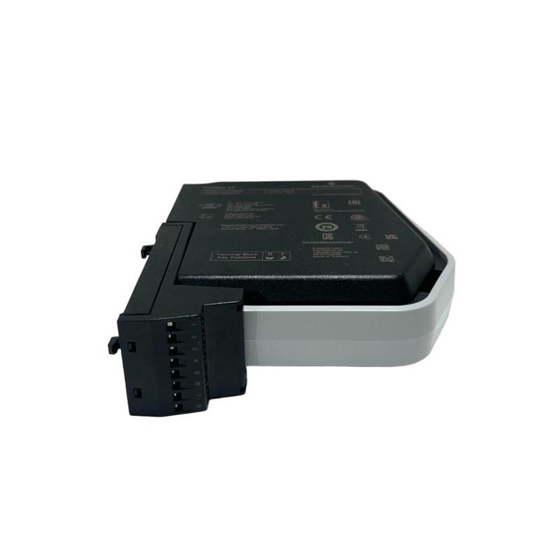 Emerson SE4003S2B1 Analog Input Module 30-Day Returns！