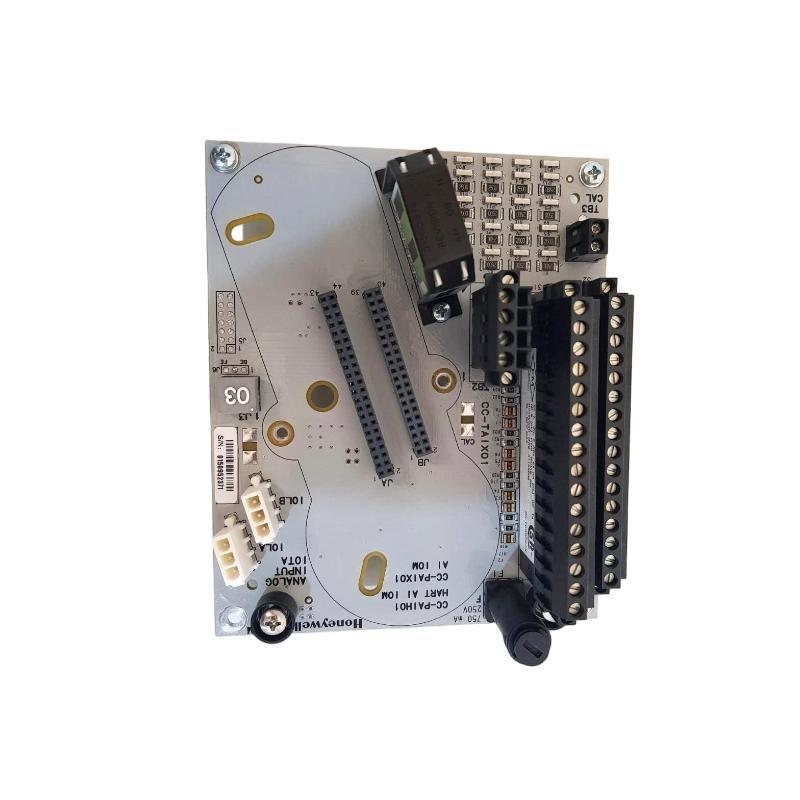 Honeywell CC-TAOX51 Analog Output Module Fast Shipping!