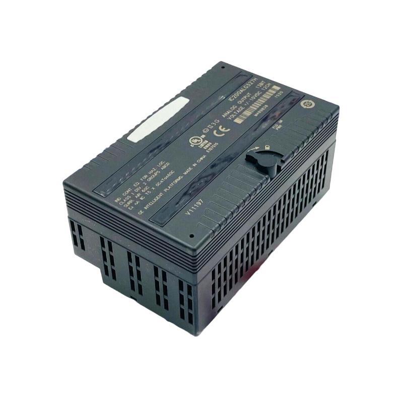 GE IC200ALG325 Analog Output Module 