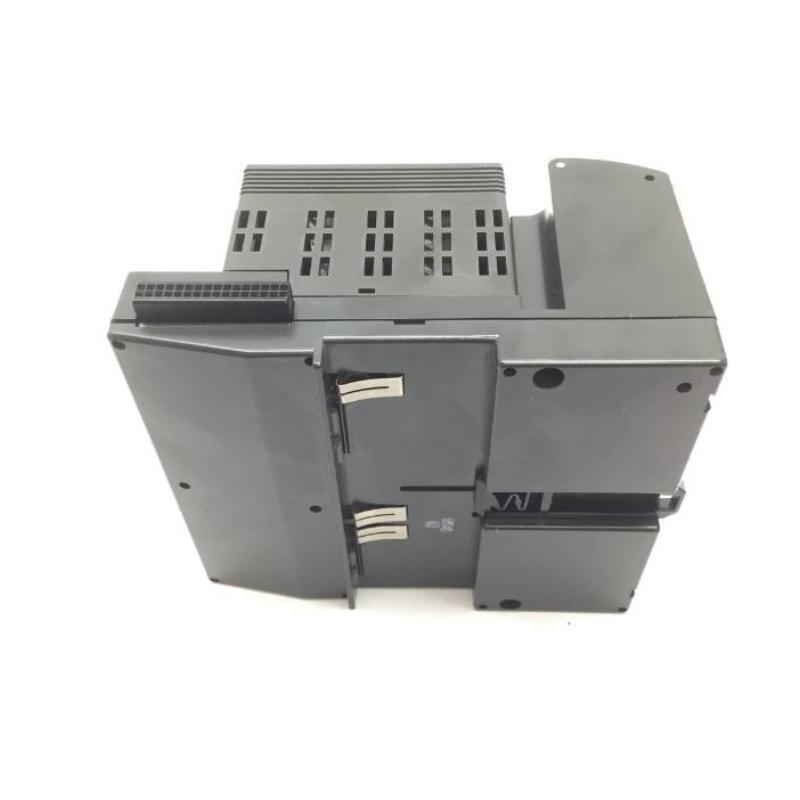 GE IC200CHS002B VersaMax I/O Carrier, Local Box Style 30-Day Returns！