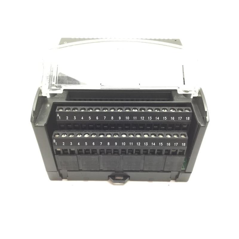 GE IC200CHS002B VersaMax I/O Carrier, Local Box Style 30-Day Returns！