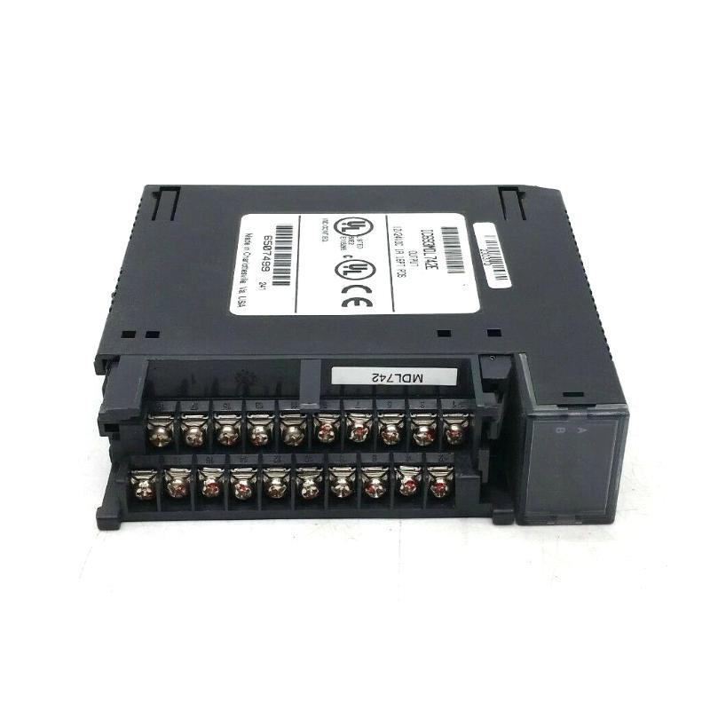 GE IC693MDL742 Series 90-30 DC Volta