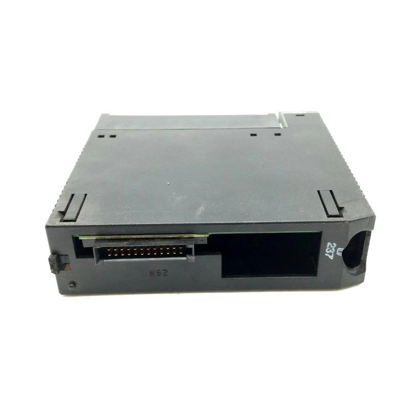 GE IC693MDL742 Series 90-30 DC Voltage Output Module Original