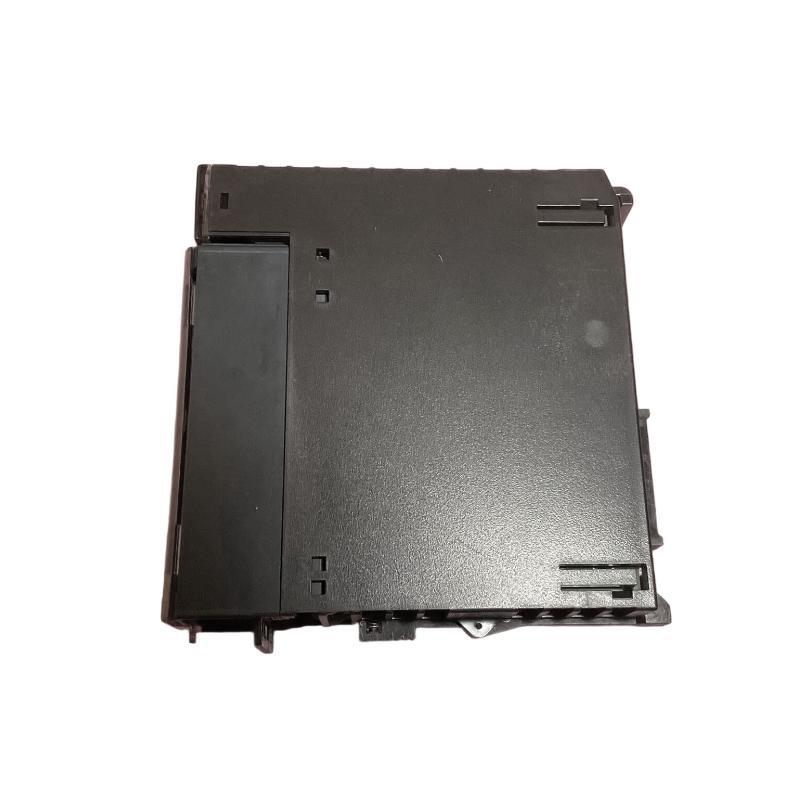 GE IC693MDL754 Series 90-30 DC Voltage Output Module Fast Shipping!