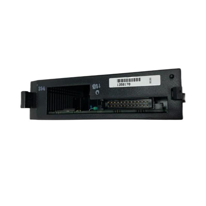 GE Fanuc IC693MDL940 Relay Output Module 100% New