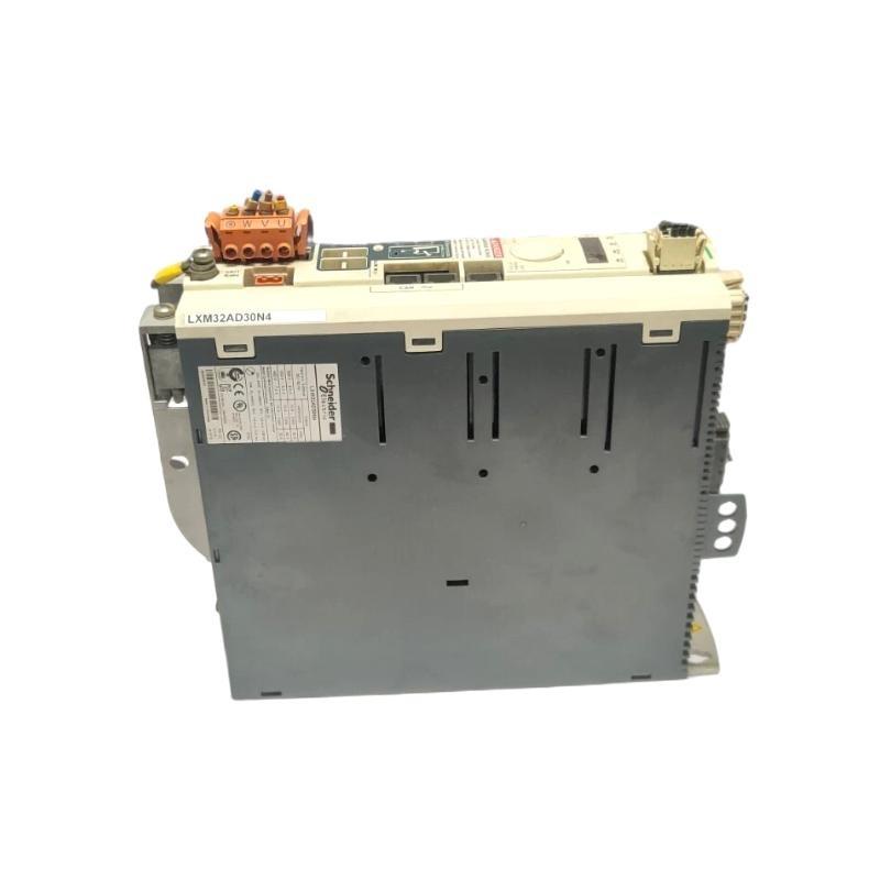 Schneider LXM32AD30N4 Motion Servo Drive 100% New
