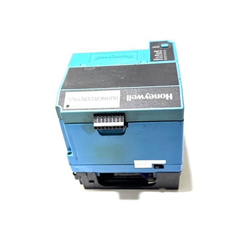 Honeywell RM7840L1026 Burner Control Fast Shipping!