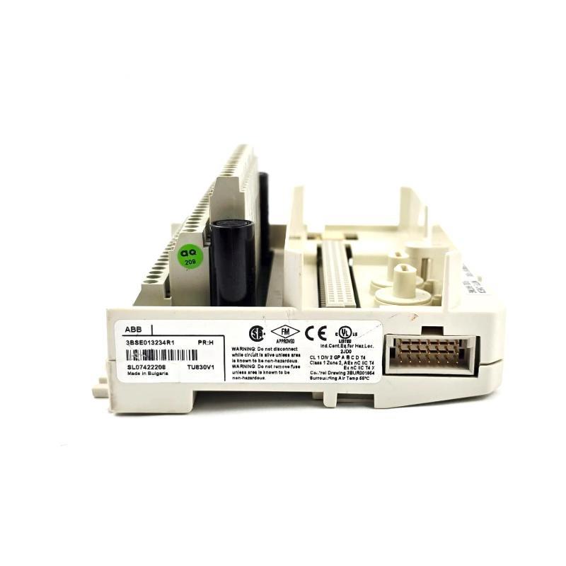 ABB TU830V1 3BSE013234R2 S800 I/O System Extended Module Termination Unit Fast Shipping!