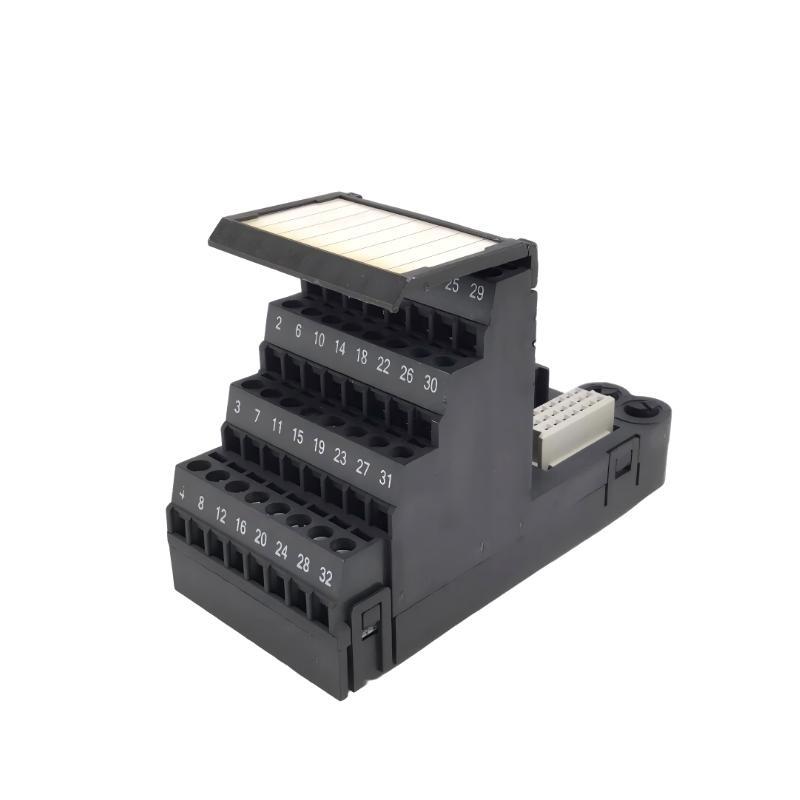 Emerson VE4002S1T2B5 KJ4001X1-CJ1 Output Module With Terminal Blocks 100% New