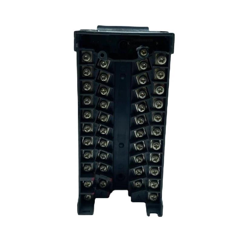 Yokogawa YS1700-001/S01 Programmable Indicating Controller Trusted supplier