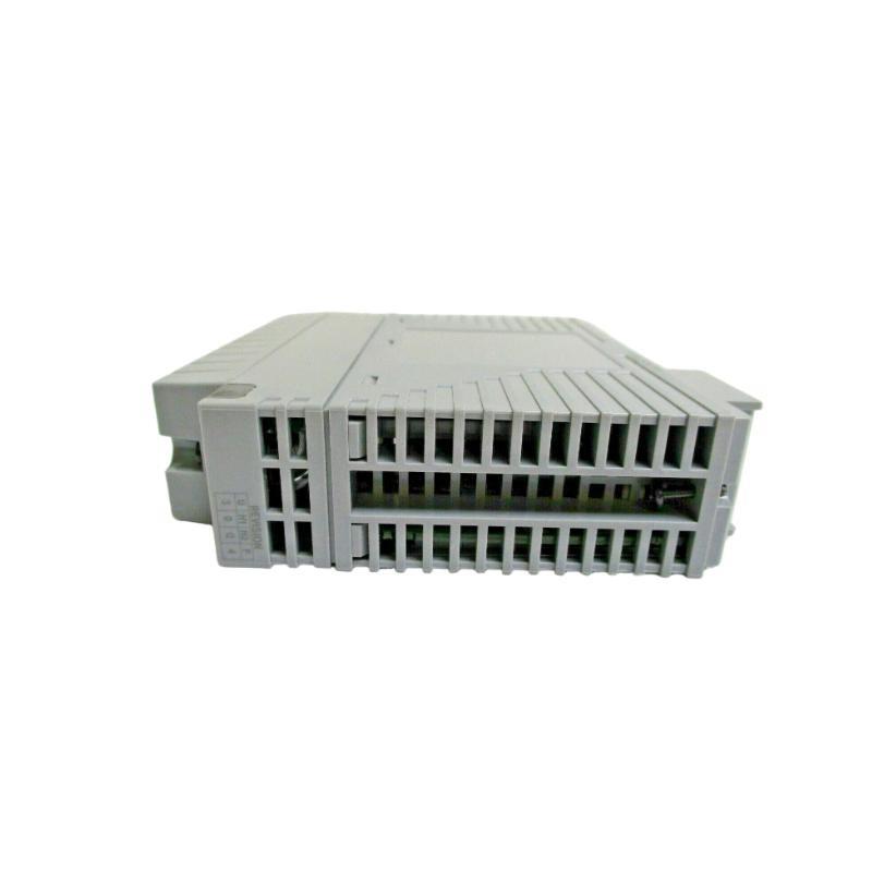 Yokogawa AAP135-S53/K4A00 Analog I/O